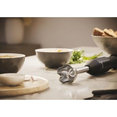 PROMOZIONE Haier HAIER HAND BLENDER  HHB5B2 011 Cod. 38800002 FRULLATORI AD IMMERSIONE