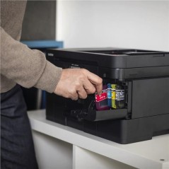 PROMOZIONE Brother MFCJ4550DW MULTIF INKJET A4 COLORI Cod. MFCJ4550DW Multifunzione Ink-Jet